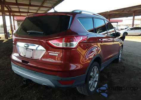2014 Ford Escape Titanium z USA, uszkodzony, nr VIN 1FMCU0J9XEUA04504